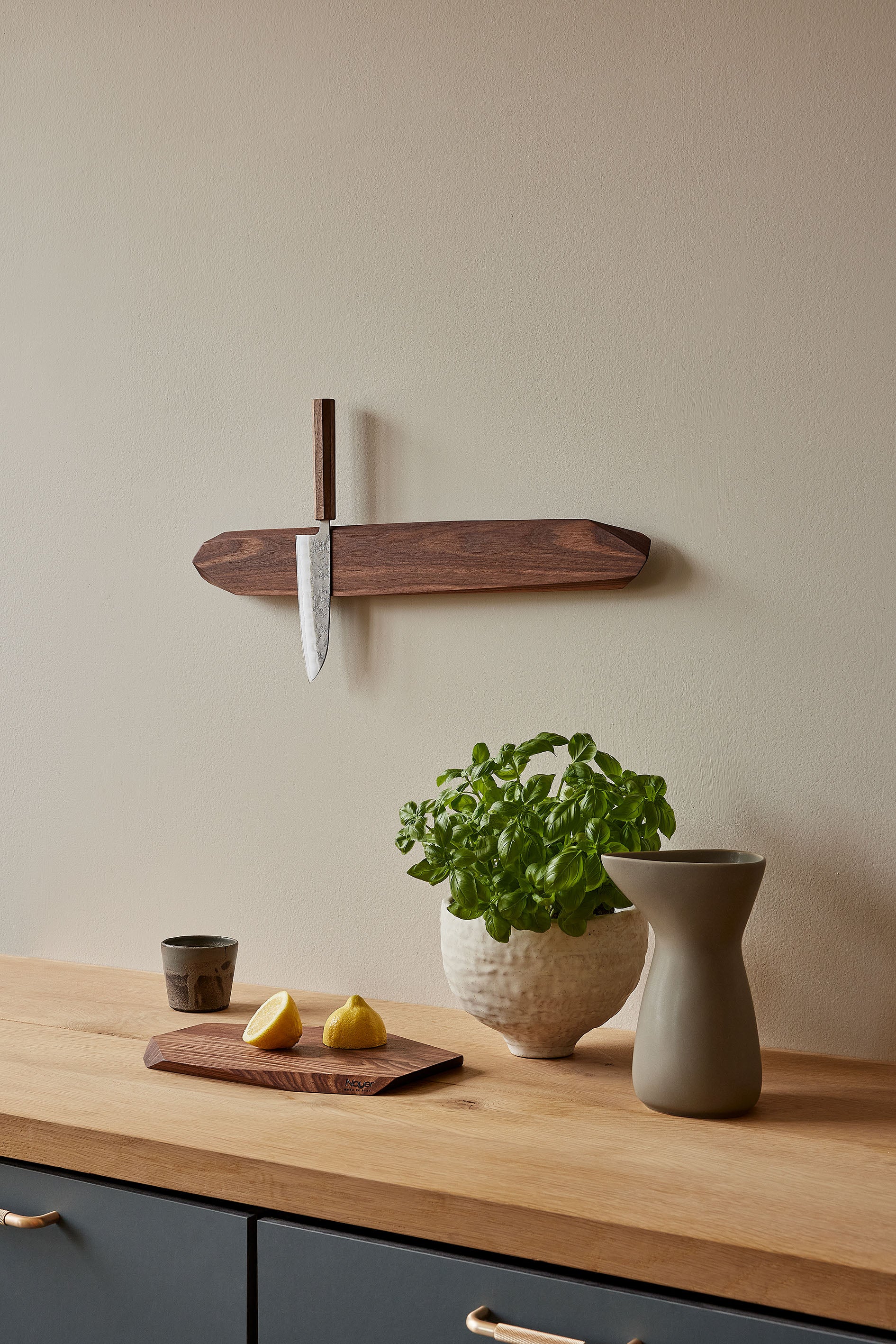 Knivmagnet træ 60 cm
