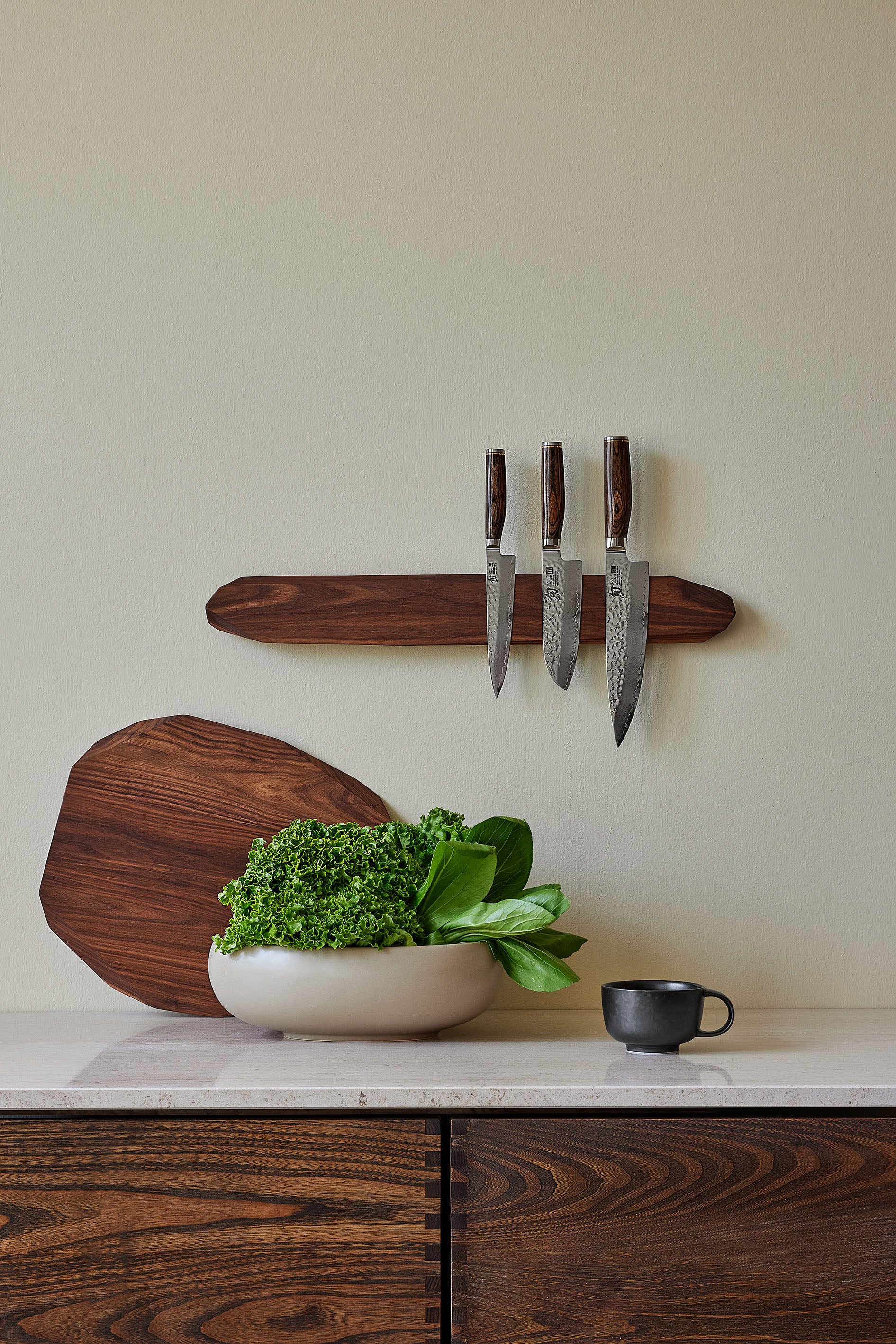 Knife block magnetic walnut wood hotsell