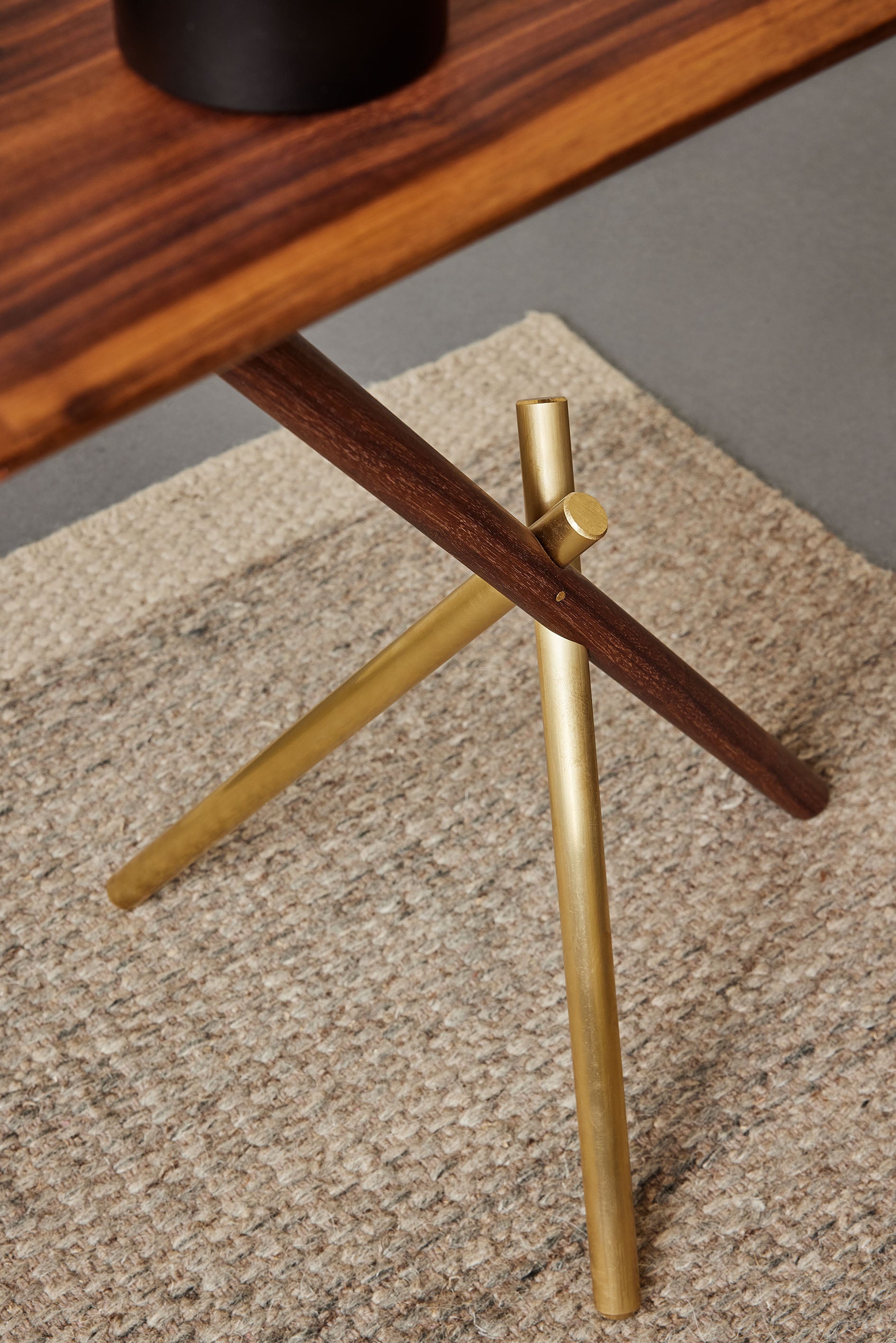 Side table JN05